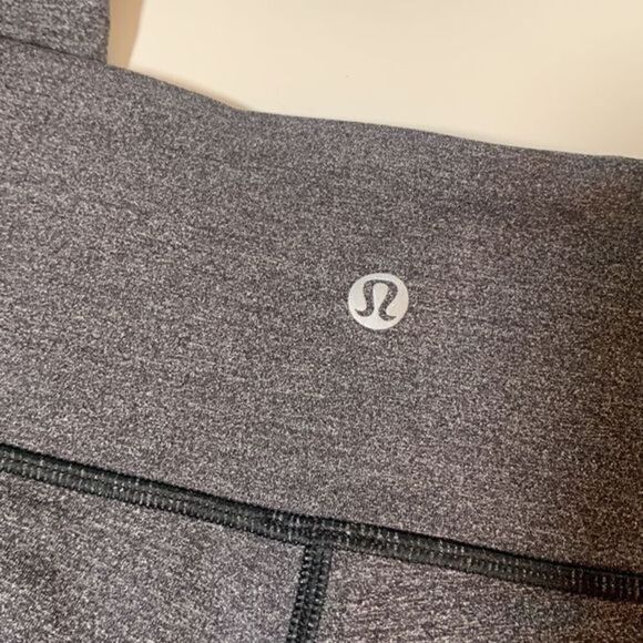 Lululemon Train Times Crop (17") - Picture 5 of 6